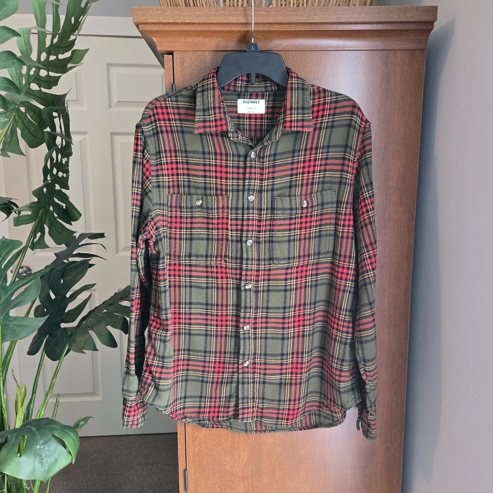 Old Navy Soft Flannel Plaid Button-Up Shirt Large